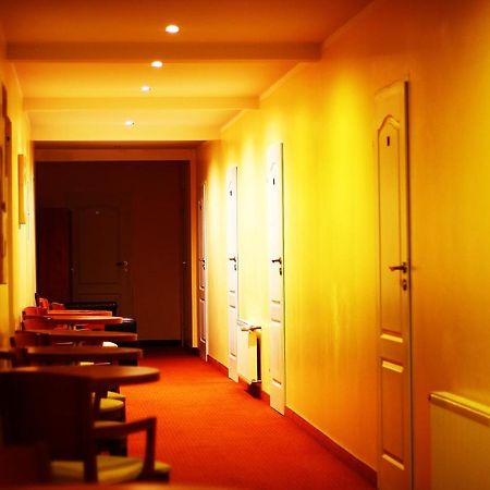 Kardamon Bed & Breakfast Zary  Bagian luar foto