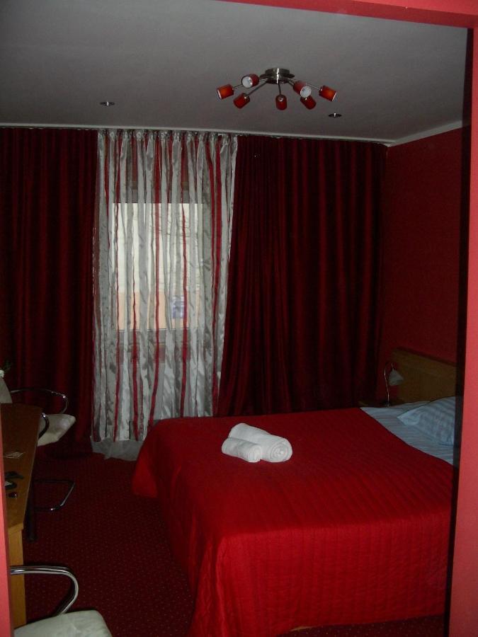 Kardamon Bed & Breakfast Zary  Ruang foto