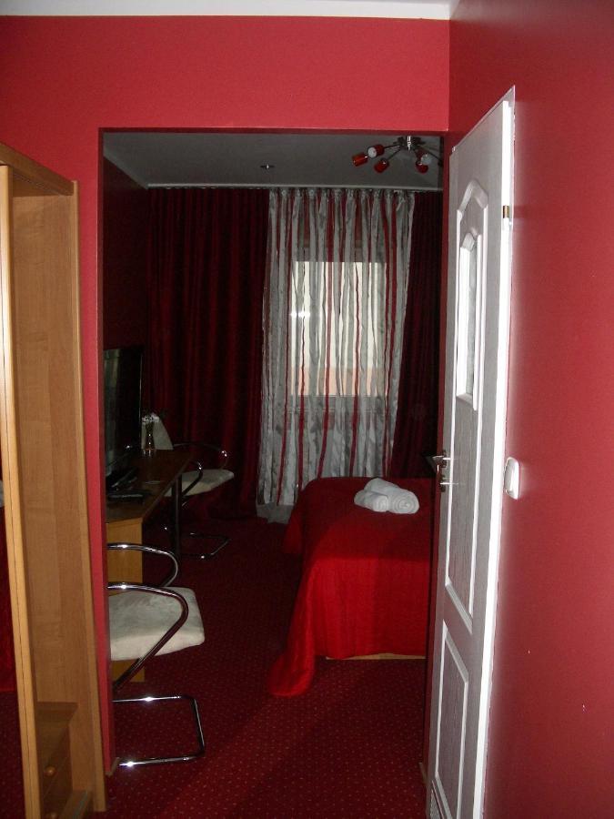 Kardamon Bed & Breakfast Zary  Ruang foto