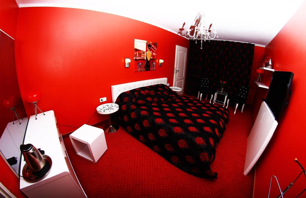 Kardamon Bed & Breakfast Zary  Ruang foto