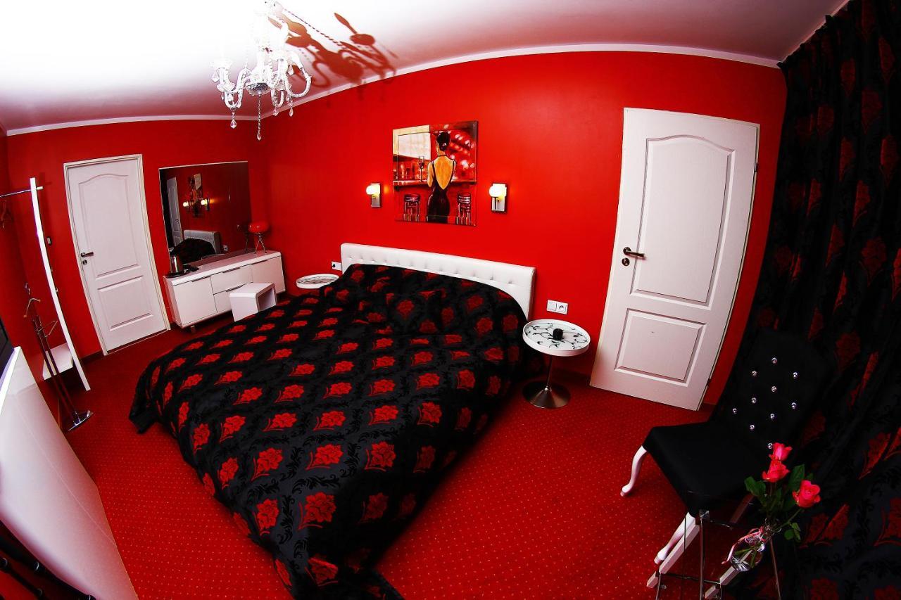 Kardamon Bed & Breakfast Zary  Ruang foto